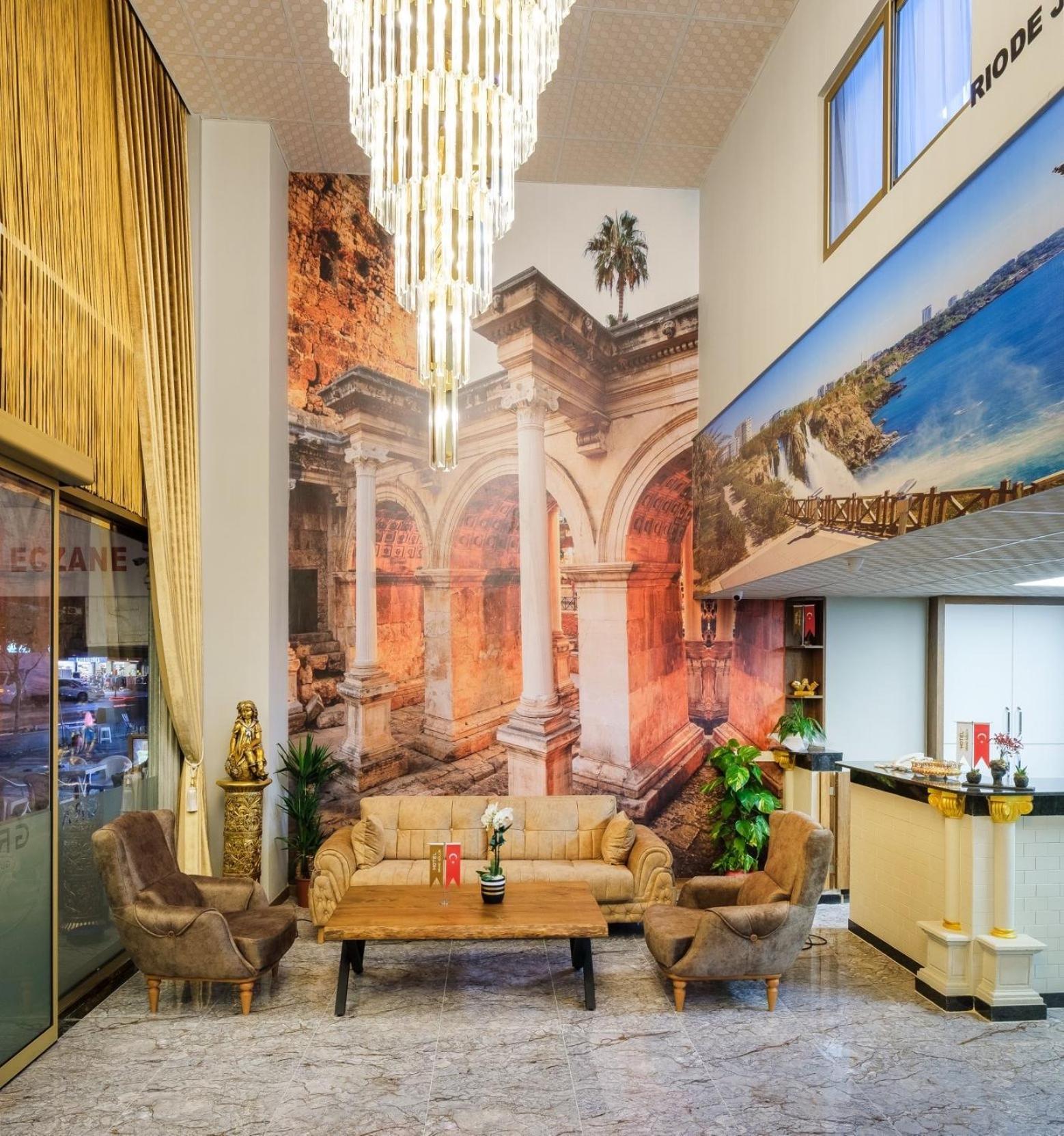 Grand Gulluk Center 3* Анталья
